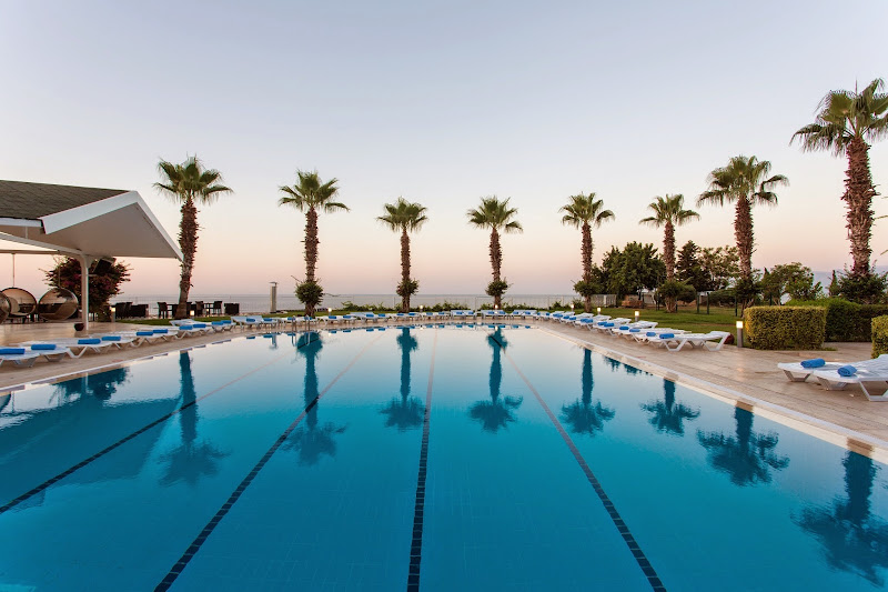 FALCON HOTEL