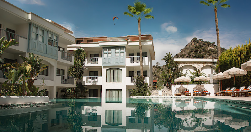 Kassandra Hotel