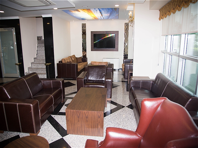 Nana Hotel