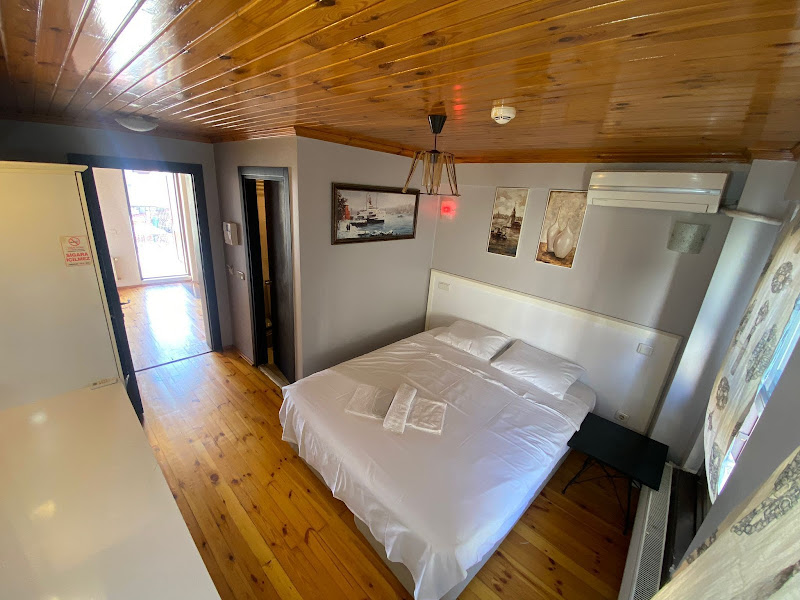 No 34 Hotel