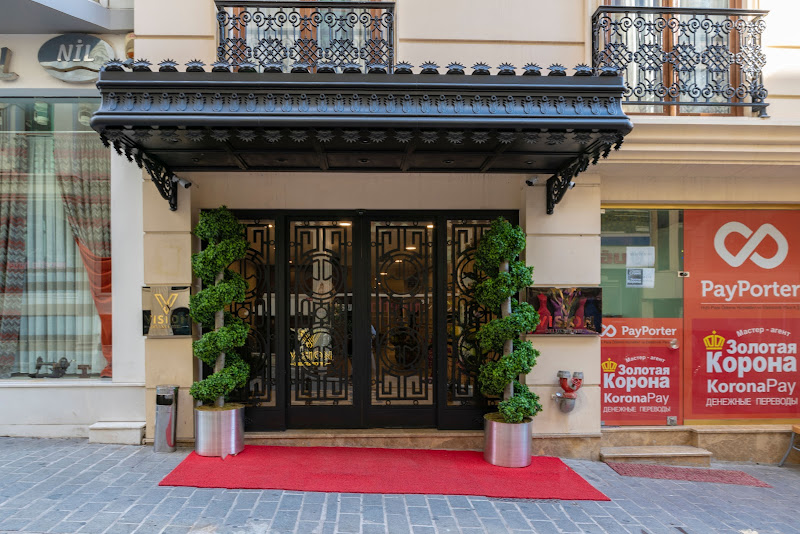 Vision Deluxe Hotel