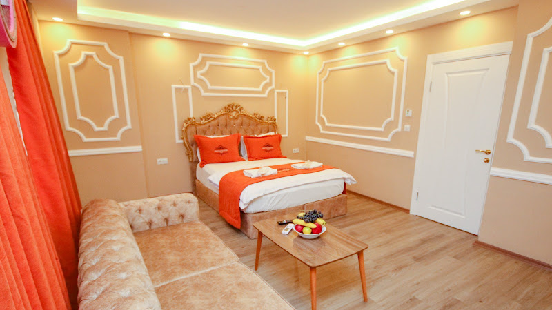 HEROS LOVE OTEL
