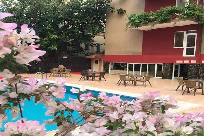 ALANYA LİVANE BEACH OTEL