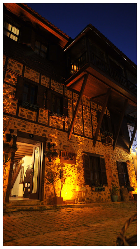 Harmony Butik Hotel & Cafe