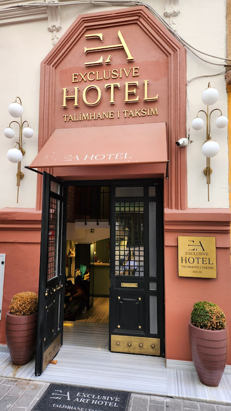 EA Exclusive Hotel