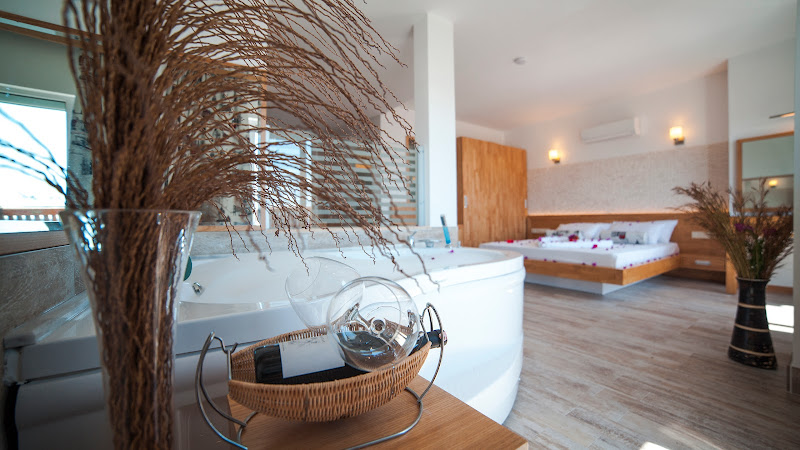 Nur Beach Hotel