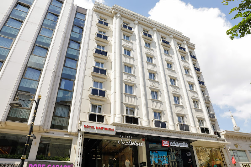 Martinenz Hotel