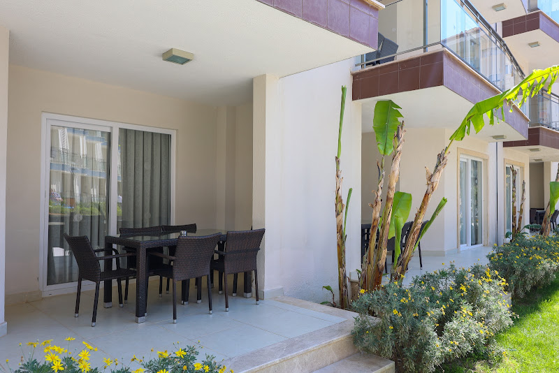 Ramada Hotel & Suites by Wyndham Kuşadası