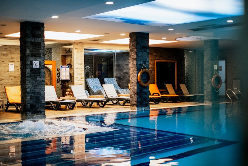 Elegance Resort Hotel