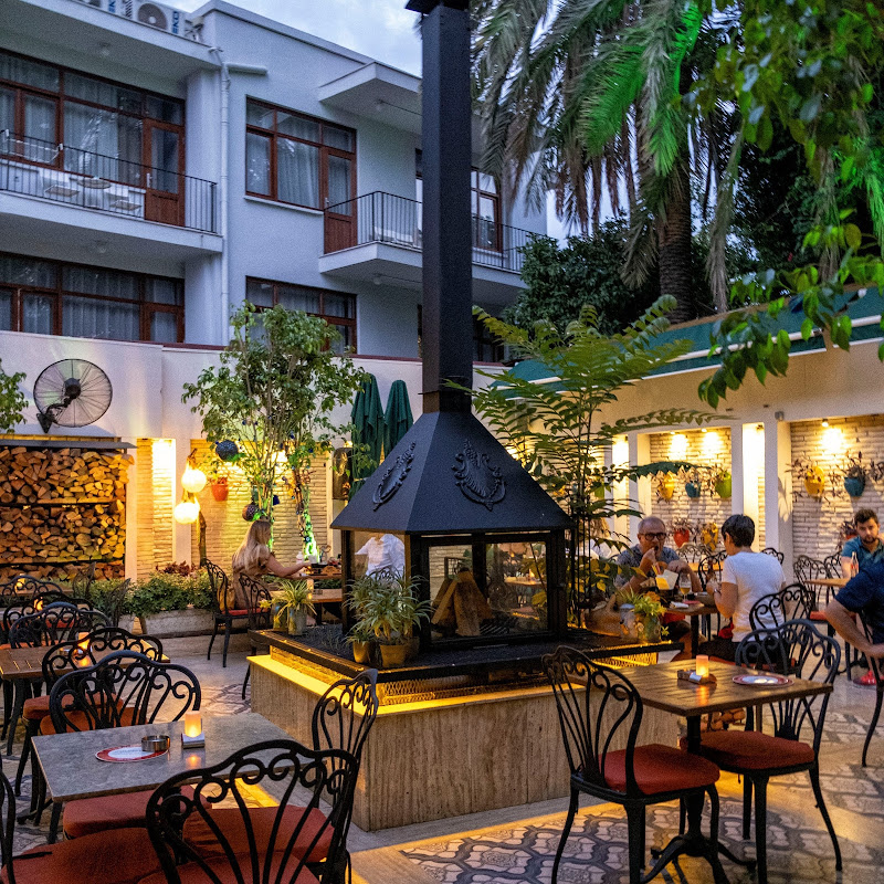 Route Hotel Kaleiçi (+12)