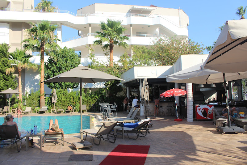 My Dream Hotel