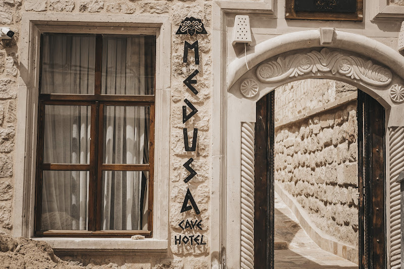 Medusa Cave Hotel