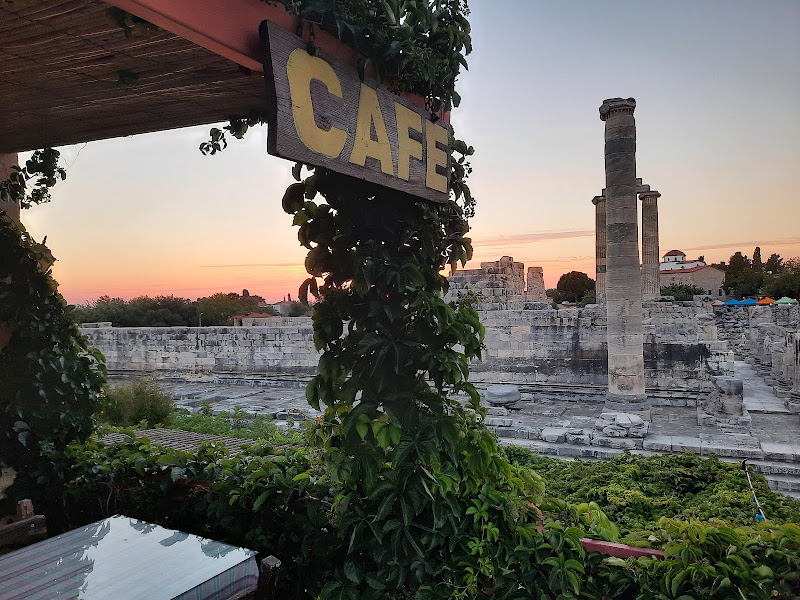 Oracle Cafe Pansiyon