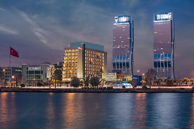 Hilton Garden Inn Izmir Bayrakli