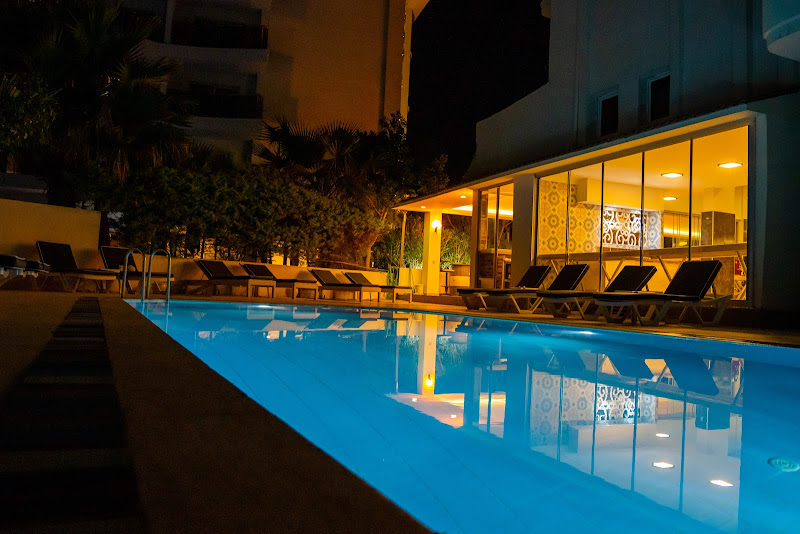 Moda Beach Hotel