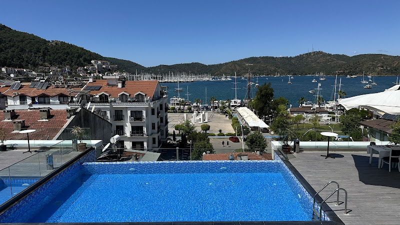 Mara Palace Hotel