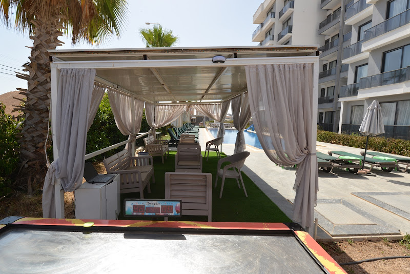 ETHICA Suite Luxury Houses