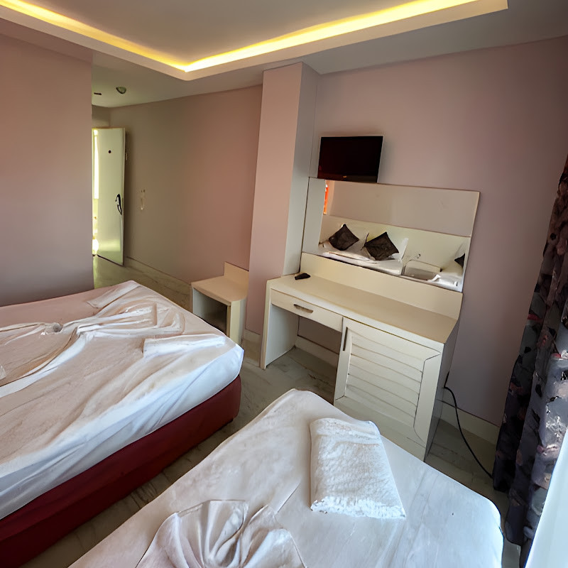 Beachway Hotel