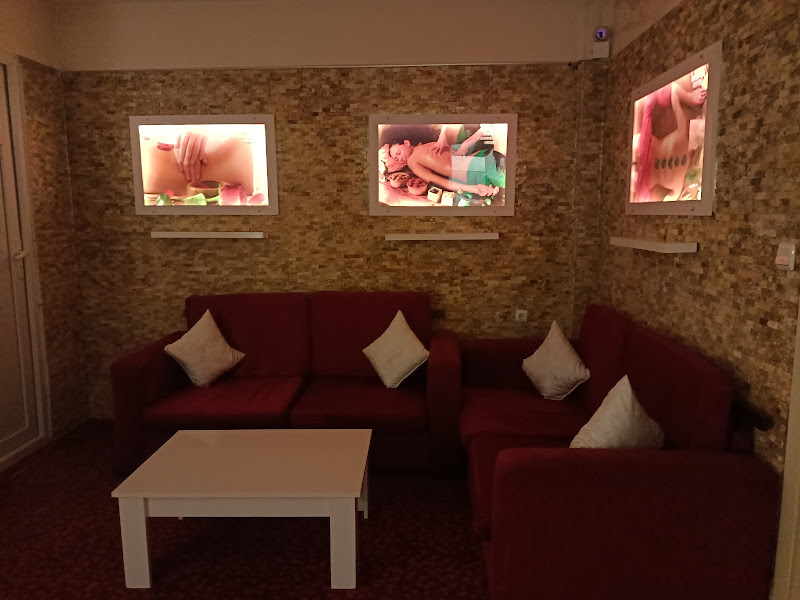 Ayapam Hotel