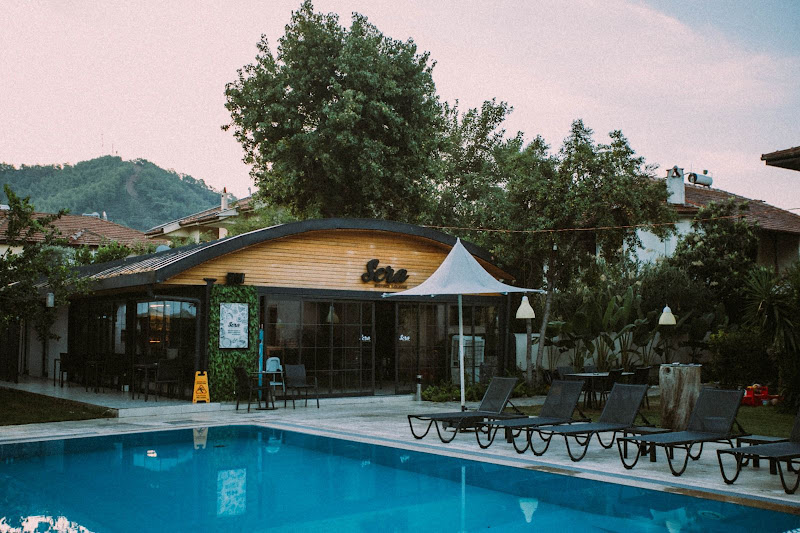 Vira Suites Hotel