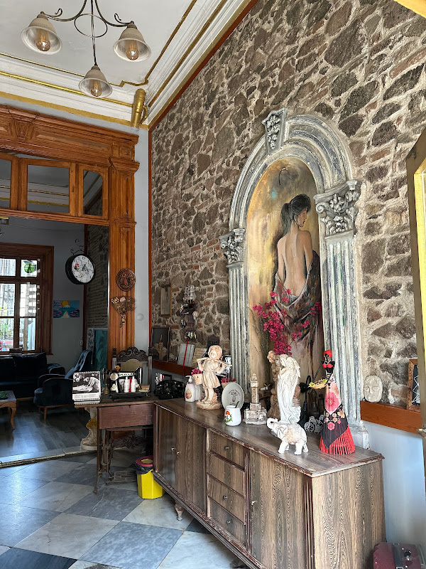 Laguna Hotel & Pension