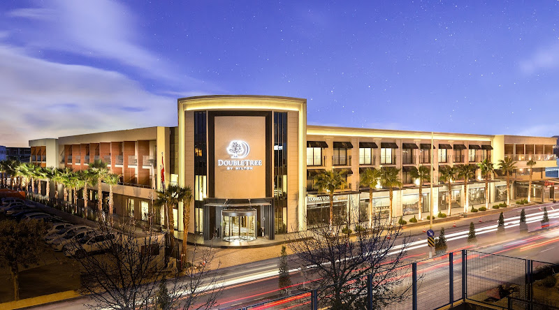 DoubleTree by Hilton Izmir Airport