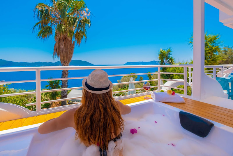 Payam Hotel