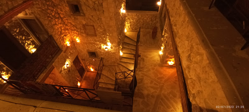 Stone Owl Otel & Restaurant