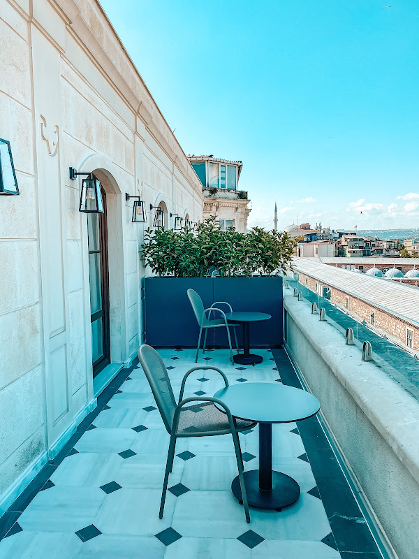 Mest Hotel