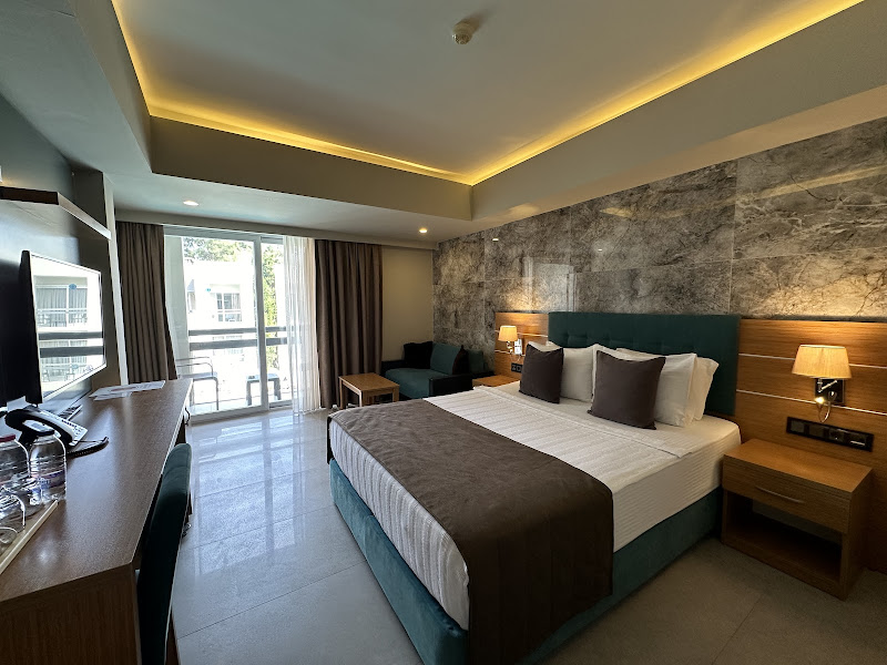 Ambrosia Otel Beach & Spa