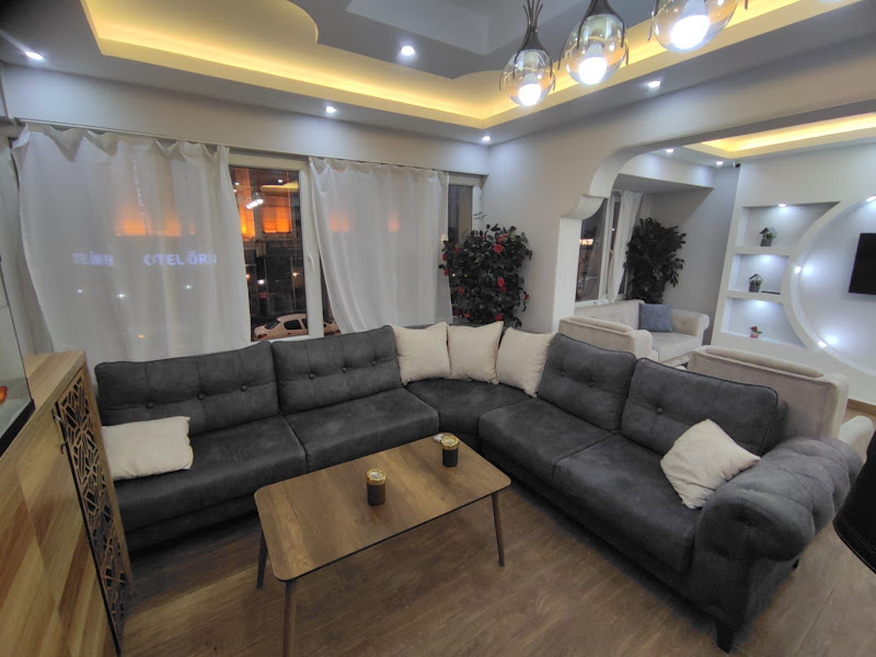 Er Riva Otel