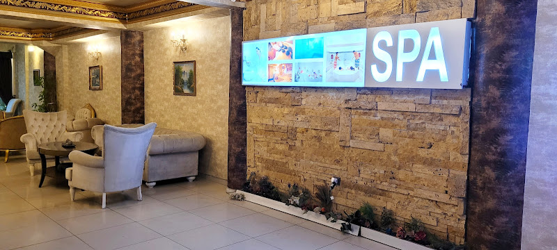 Hera City Hotel