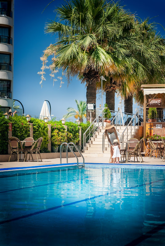 Palm Hotel
