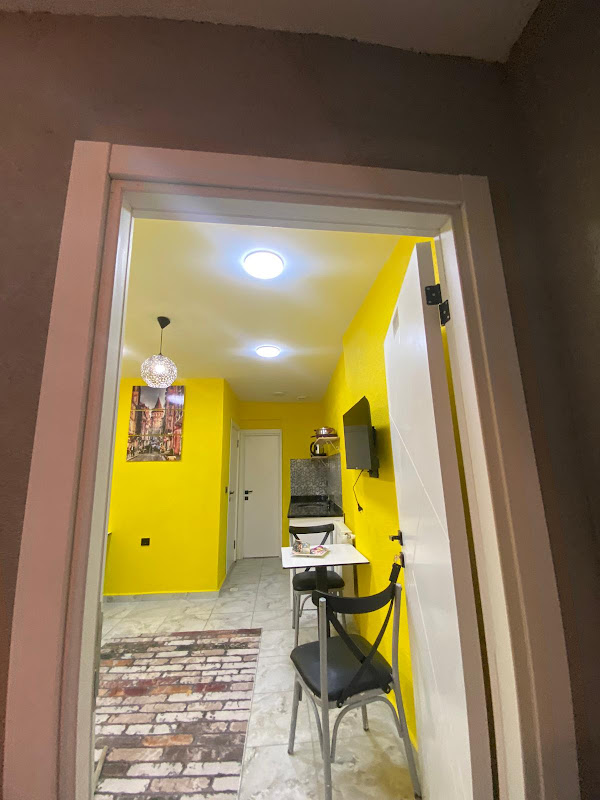 Academie House