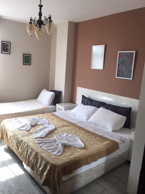 Bufes Hotel