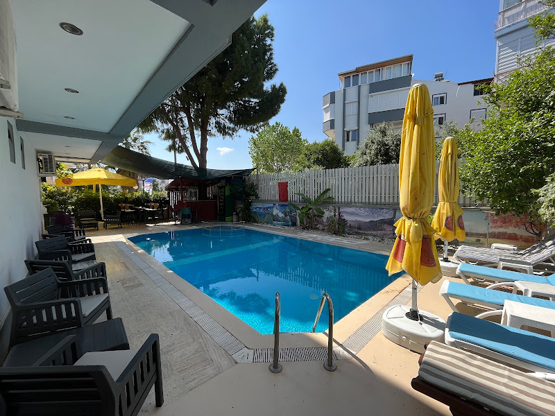 Hotel Lunay