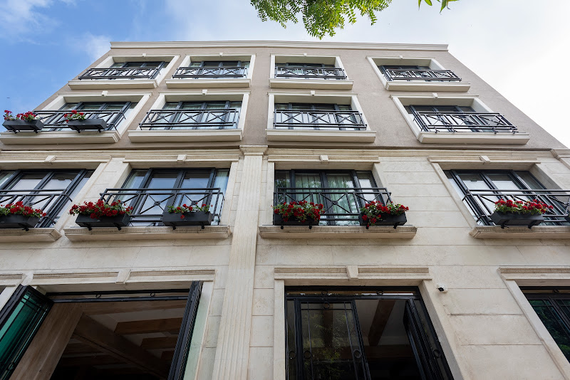 Petrion Hotel