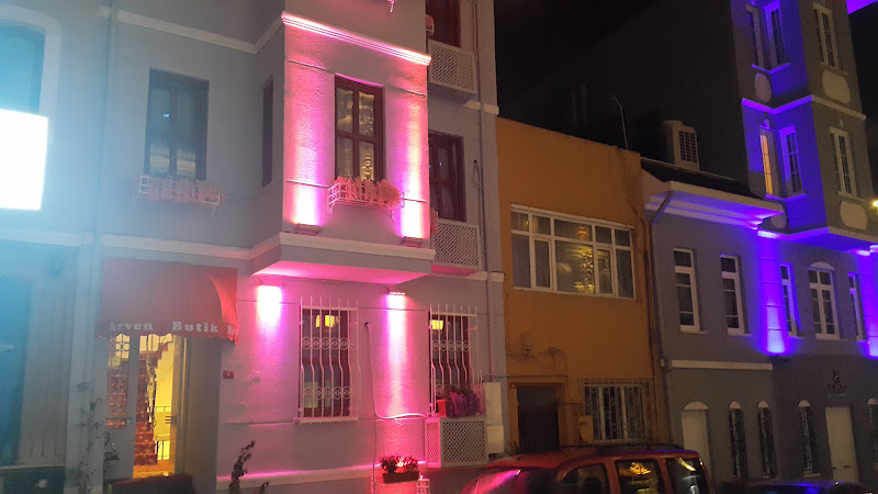 Arven Hotel