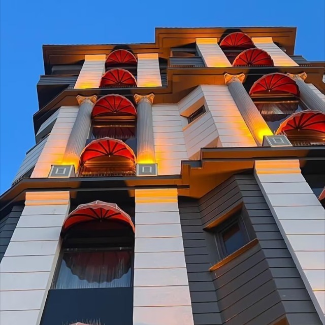 Newton Otel