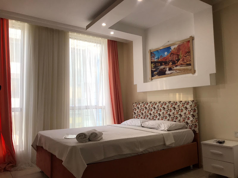 DAİSY HOTEL