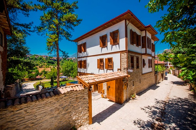 AKBULUT KONAK