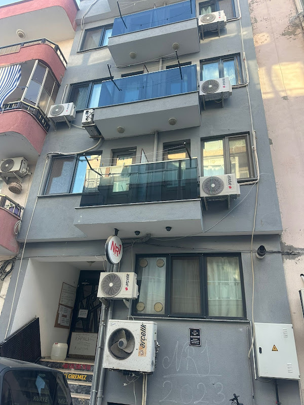 Nr1 HOTEL