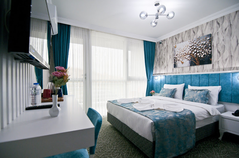 HILL LIFE HOTEL