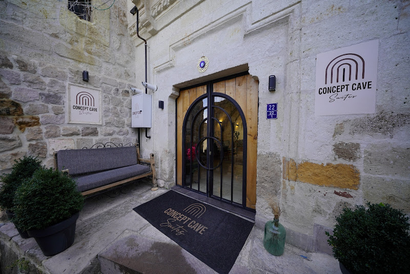 Concept Cave Suites