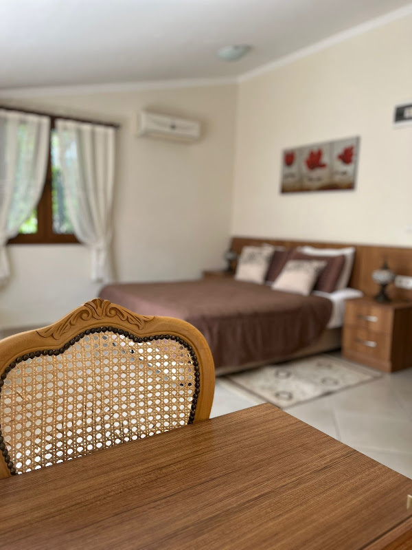 Yakamoz Hotel