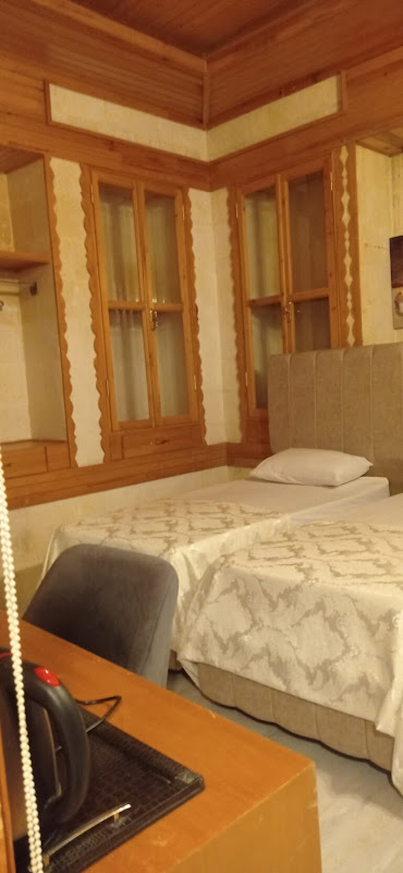 Toprak Otel